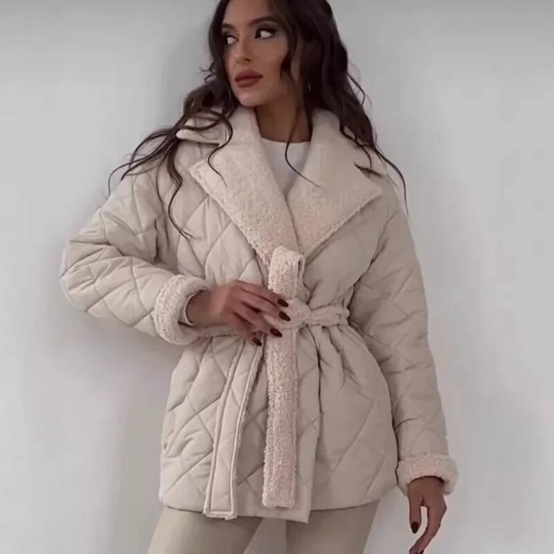 Elegante gewatteerde jas met i - Street Fashion Taiwan recensie en prijs